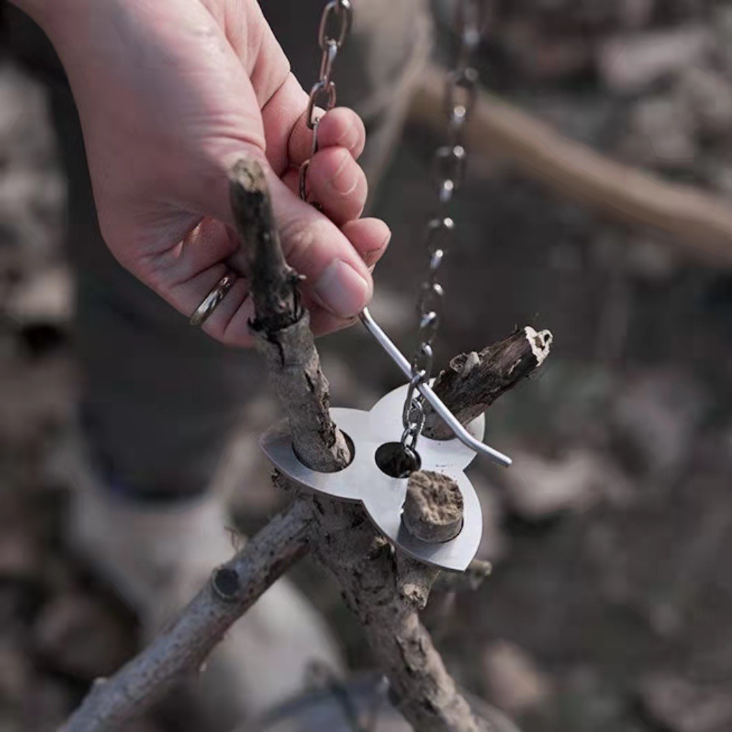 ステンレス製キャンプ用三脚ポータブル着脱式焚き火用吊り下げラ - Camping Cooking Multi Tool のレビューと価格