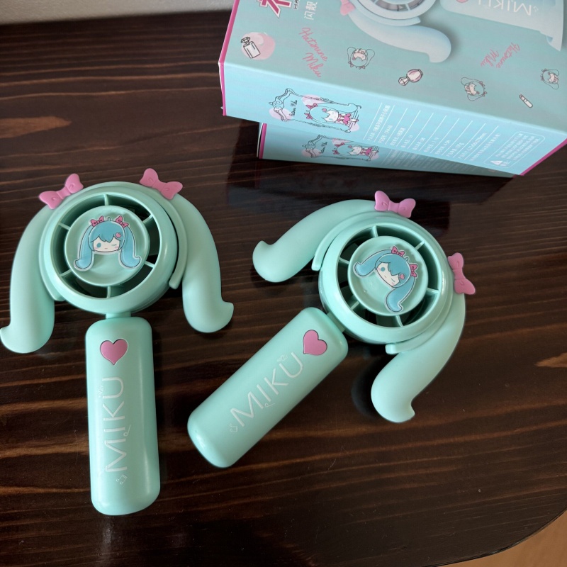初音ミクミニハンドヘルドファン冷却ファン家庭用オフィス旅行ア - Camping Cooking Fire のレビューと価格